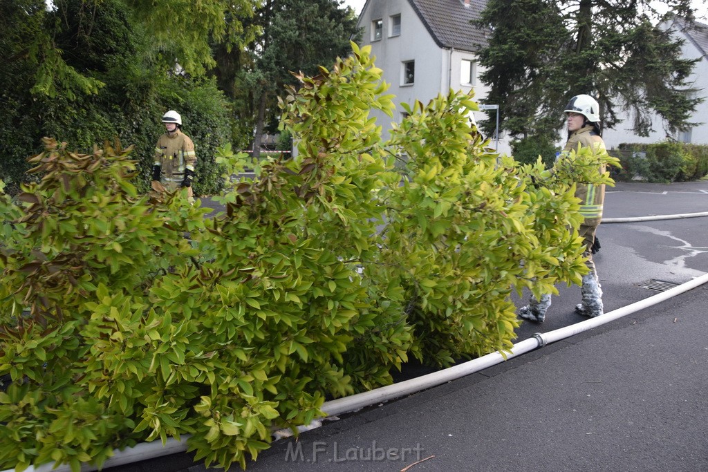 Grossfeuer Einfamilienhaus Siegburg Muehlengrabenstr P0832.JPG - Miklos Laubert